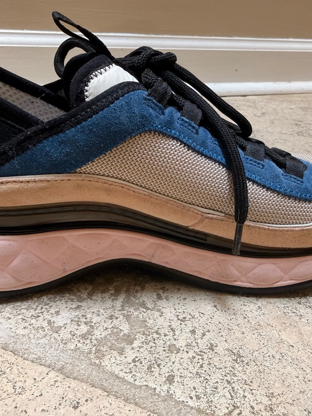 Chanel platform sneakers- blue, pink, beige. Size 39. 100% authentic. - Picture 9 of 12